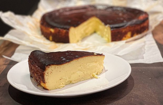 Βάσκικο ‘Καμμένο’ Cheesecake